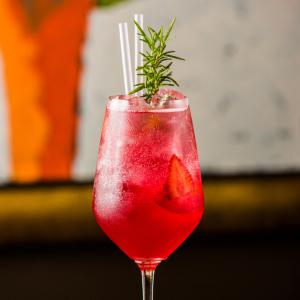 Strawberry Gin & Tonic